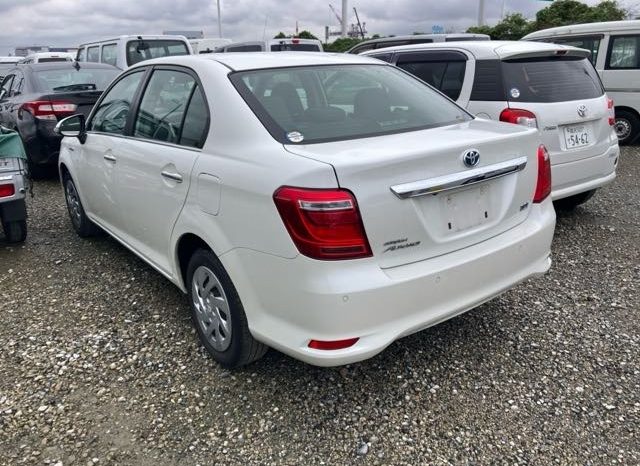 
								TOYOTA  Corolla Axio full									