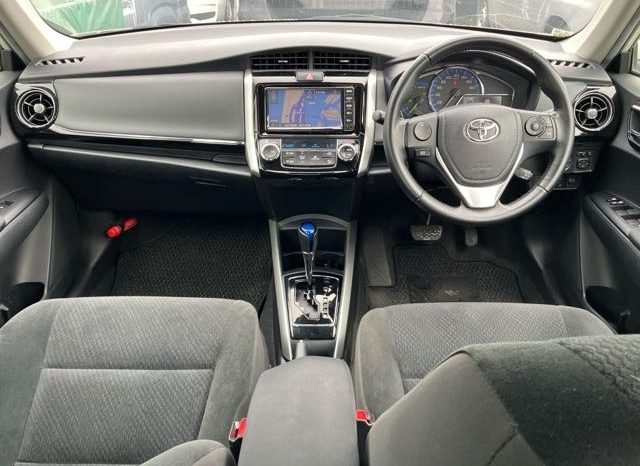 
								TOYOTA  Corolla Axio full									