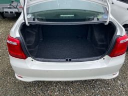 
										TOYOTA  Corolla Axio full									